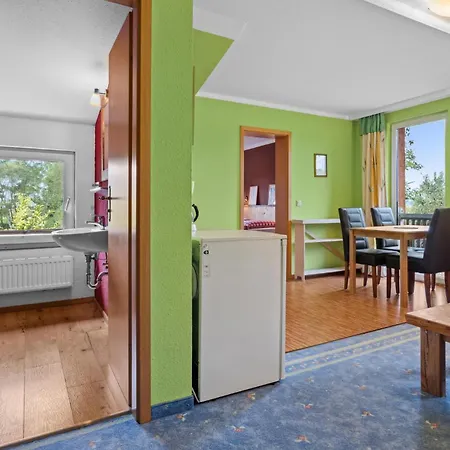 Cozy In Moenchgut With Kitchen Apartament