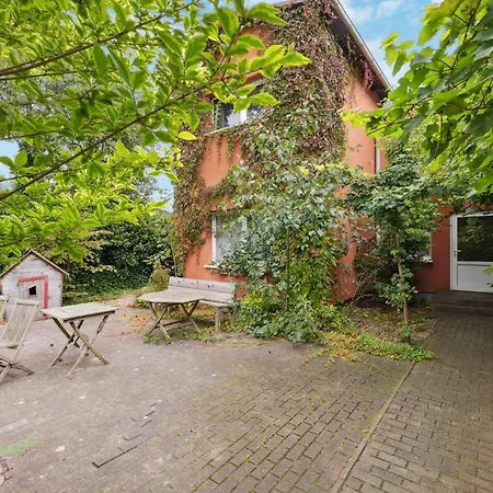 Apartament Cozy In Moenchgut With Kitchen
